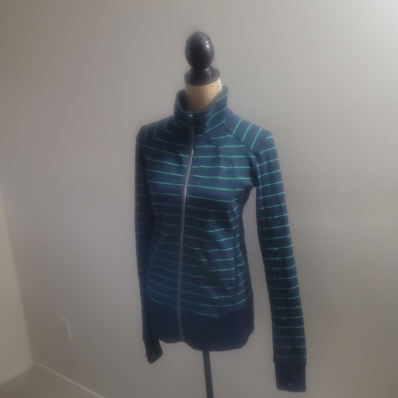 Lululemon Asana Jacket Size 6 Blue Green Stripped Full Zip Thumb Hole Yoga women - Picture 2 of 15
